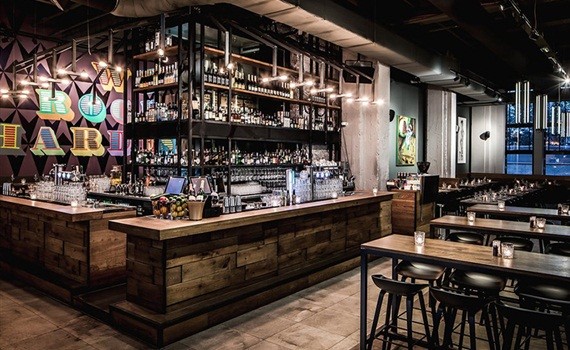 Uit eten in Amsterdam bij De Bajes