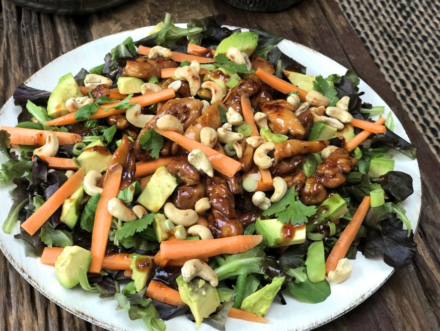 Aziatische salade met kip