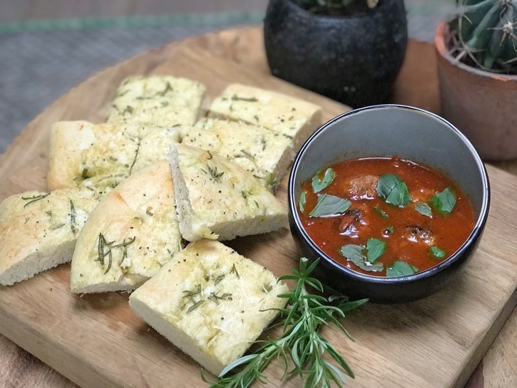 tomatensoep met Italiaanse gehaktballetjes