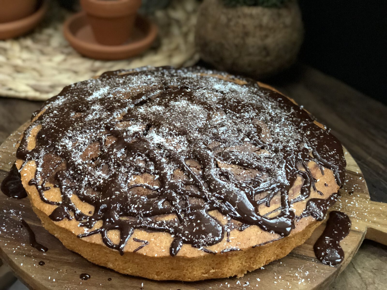 luchtige kokoscake met pure chocolade