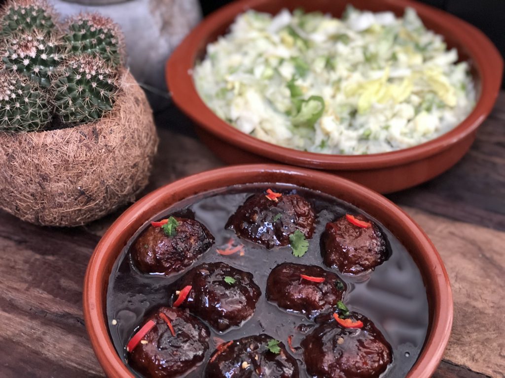 Indische gehaktballen met andijviestamppot