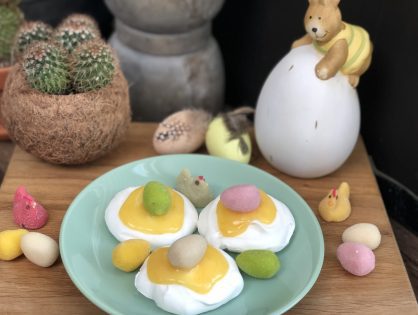 Paastoetje: meringues met diverse toppings