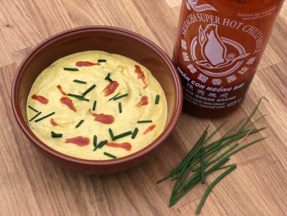 pittige kerriemayonaise maken