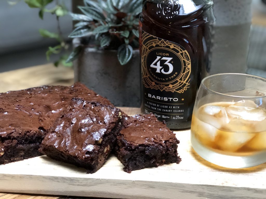makkelijke brownie met Licor 43 Baristo