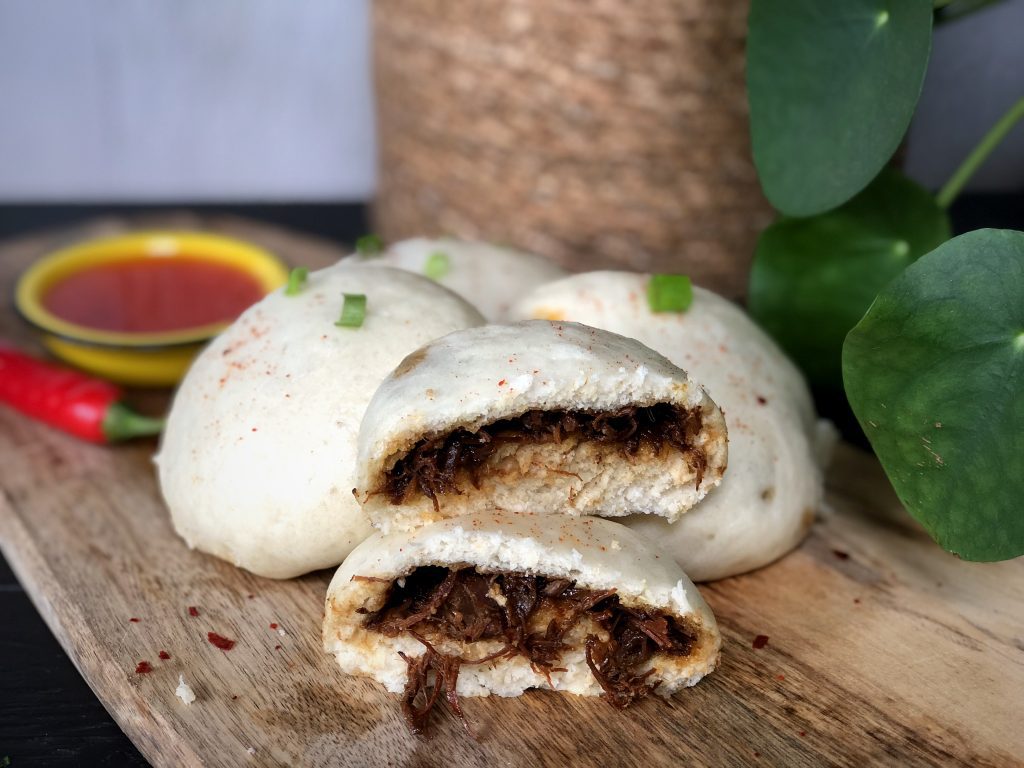 recept broodje bapao met Indische pulled beef