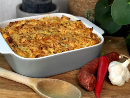 Ovenschotel met prei, wortel, chorzio en puree