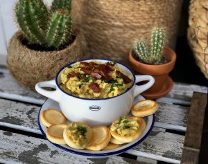 eiersalade met krokant gebakken spek