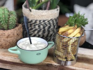 zelfgemaakte mayonaise met staafmixer