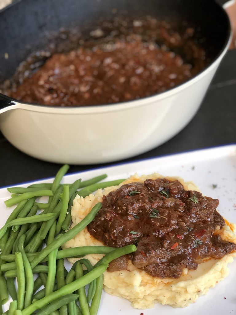 Stoofvlees in rode wijn maken