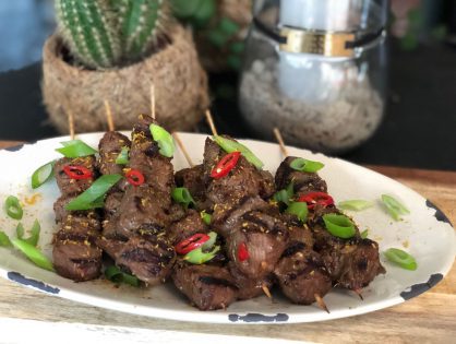 recept Aziatische biefstuk spiesjes van de bbq