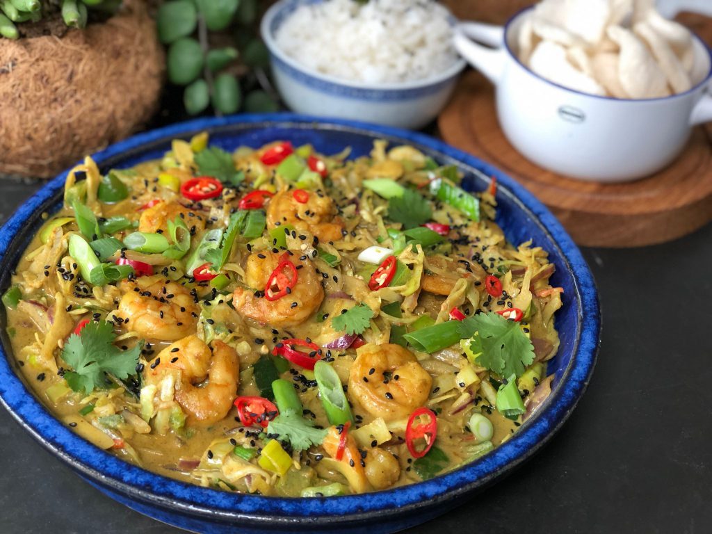 recept Thaise garnalen roerbak gerecht in kerriesaus uit de Freshly Fish Box