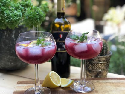 recept tinto de verano een Spaanse cocktail met rode wijn en bitter lemon