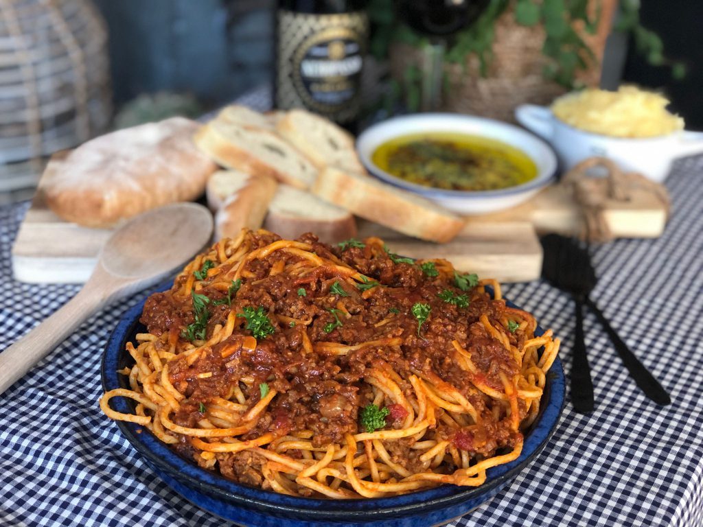 spaghetti in een pittige tomatensaus