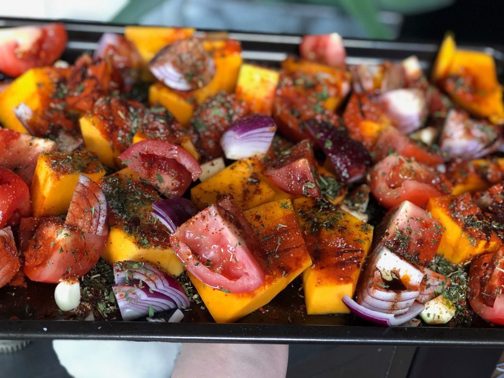 geroosterde pompoensoep met tomaat maken