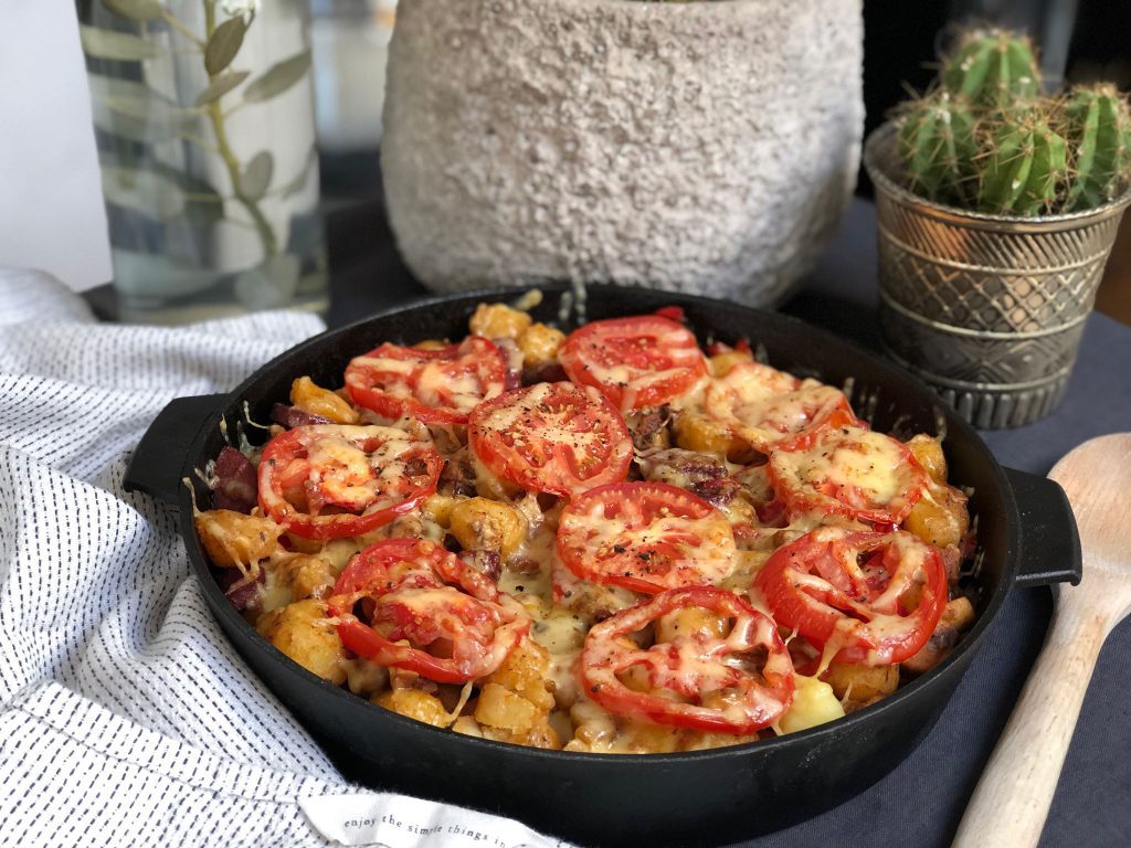 Turkse krieltjes ovenschotel met sucuk 