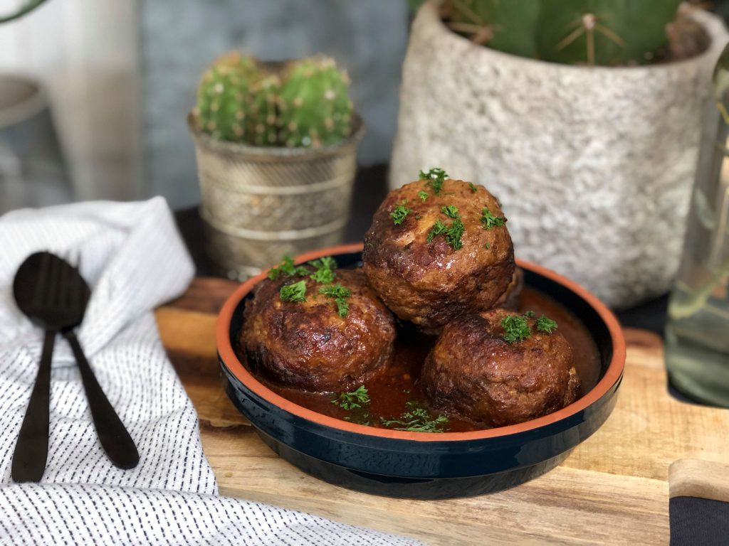 gehaktballen gevuld met kaas 