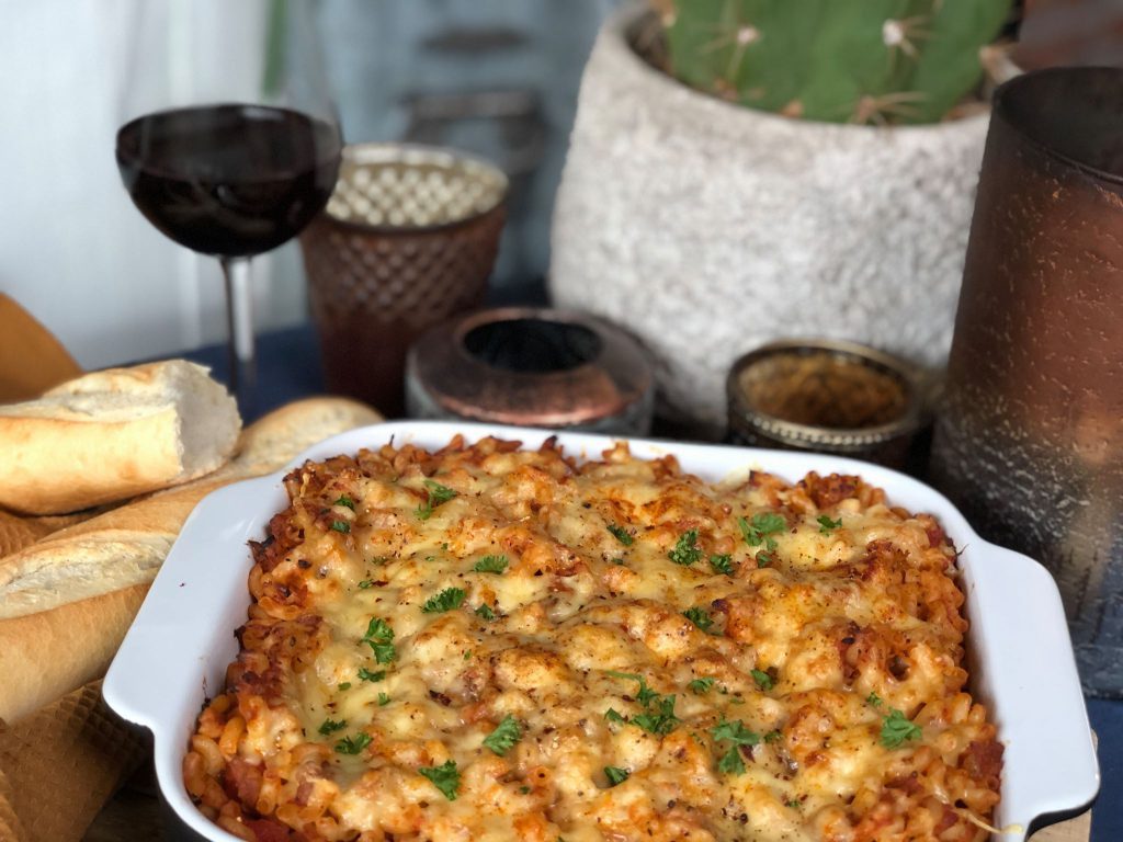 macaroni ovenschotel met tonijn in tomatensaus: 15 pasta recepten