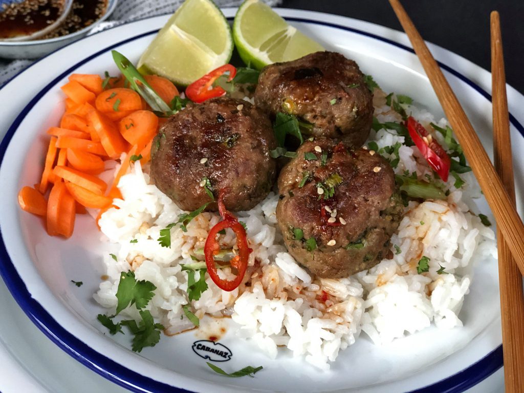 vietnamese gehaktballetjes met sojasaus