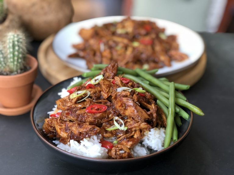 Indische pulled chicken