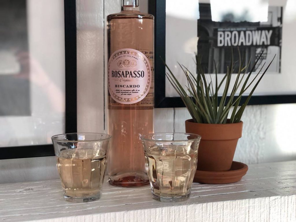 Rosapasso bij DeWijnzaak in hoofddorp