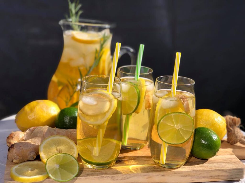ijsthee met citroen en gember