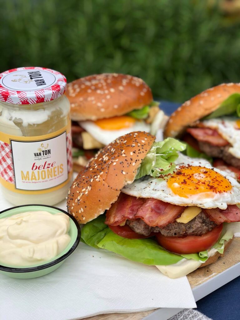 BLT burger met Belgische mayonaise 