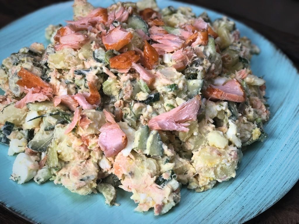 aardappelsalade met gerookte zalm