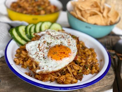 Macaroni met gehakt en ketjap