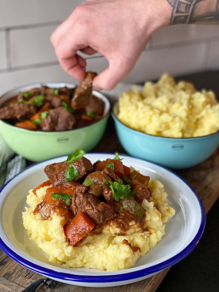 wildzwijn stoof met rode wijn 