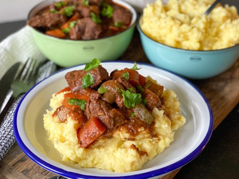 wildzwijn stoof met rode wijn