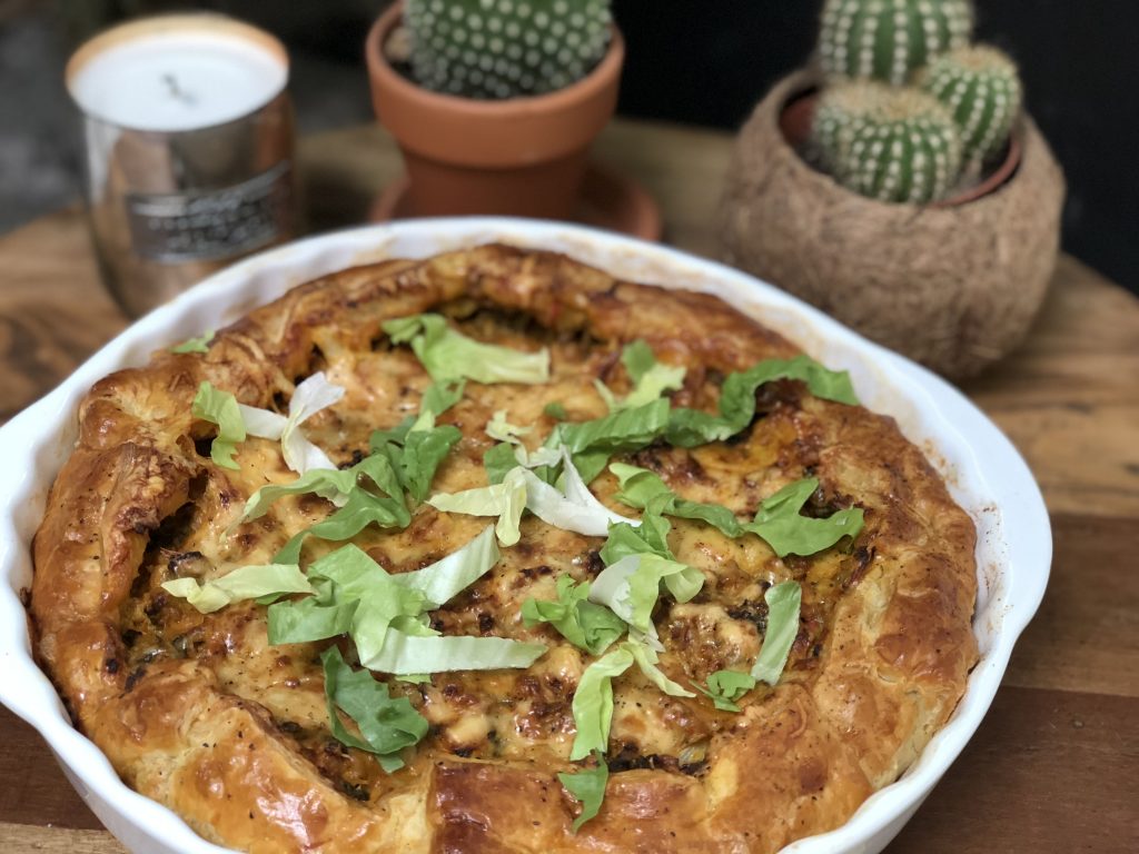 hartige taart met andijvie