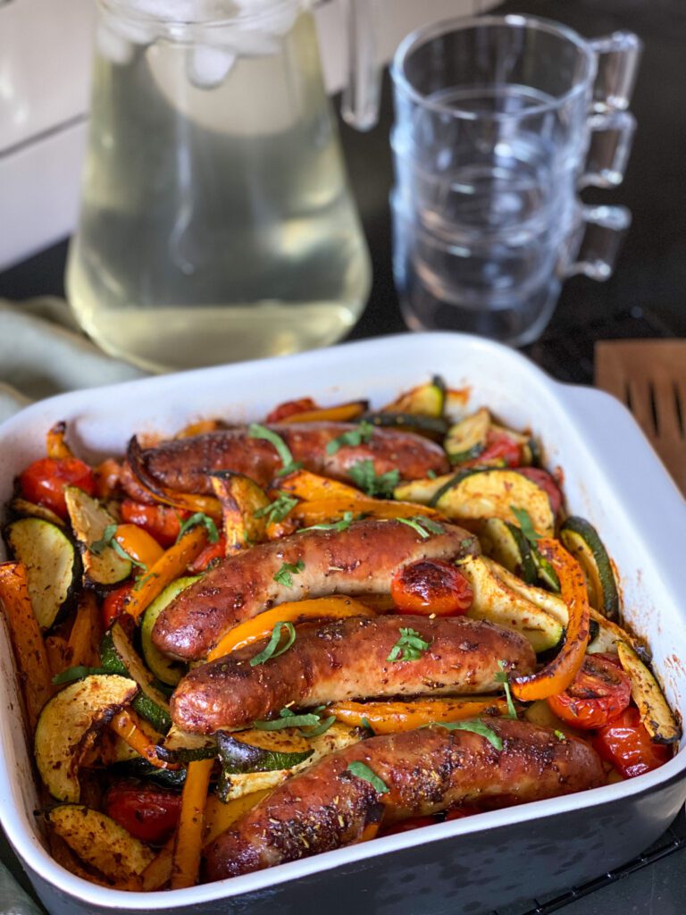 gegrilde worst en groenten uit de oven