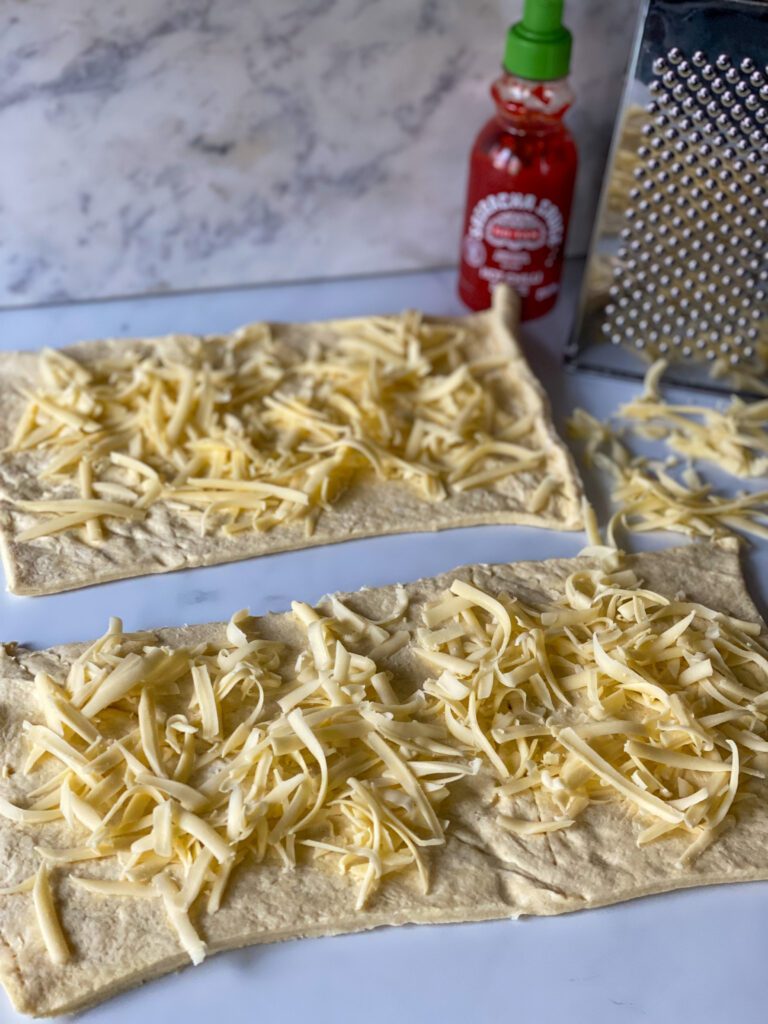 croissantdeeg broodjes met kaas
