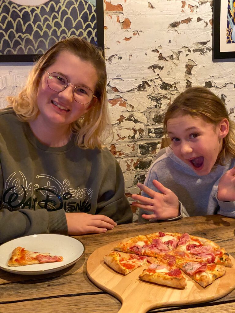 Thuis bij Familie over de Kook