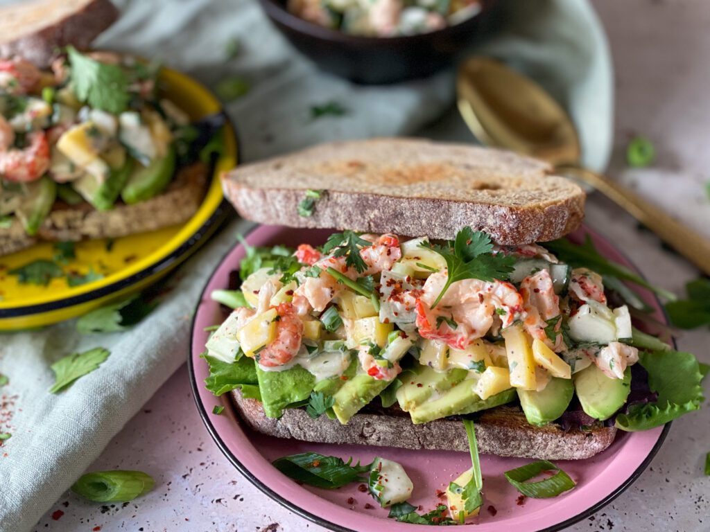 7 lekkere sandwich recepten : sandwich met rivierkreeftjes salade