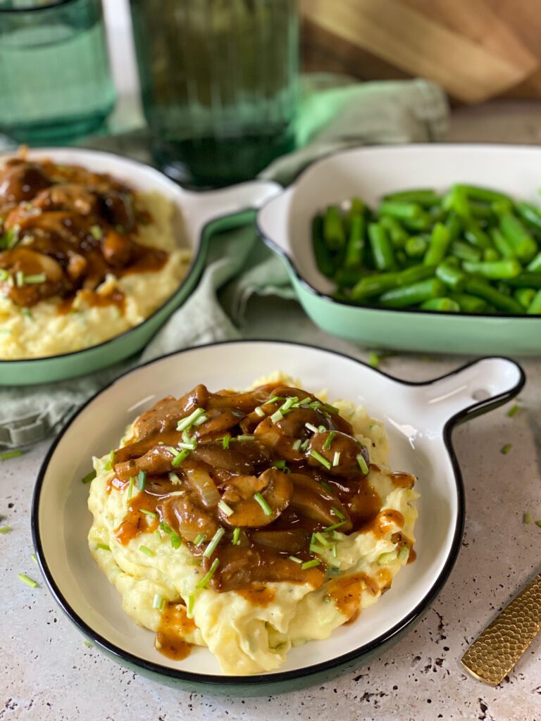 paddenstoelen stoof met bier en aardappelpuree 