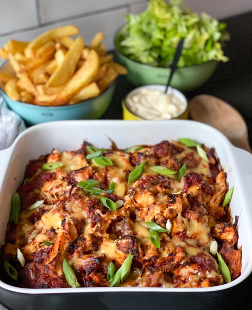 hete kip in tomatensaus ovenschotel 