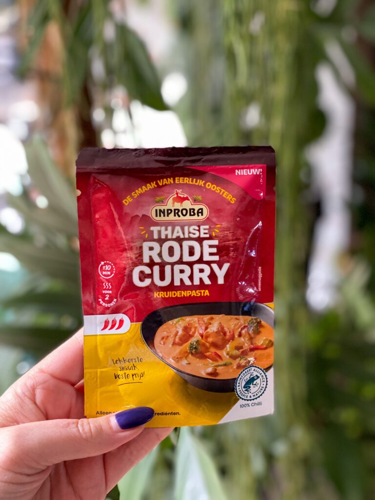 pompoensoep met wortel en rode curry