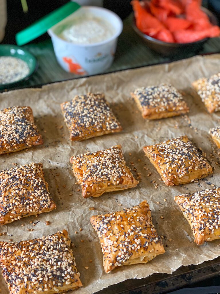 mini bladerdeeghapjes 