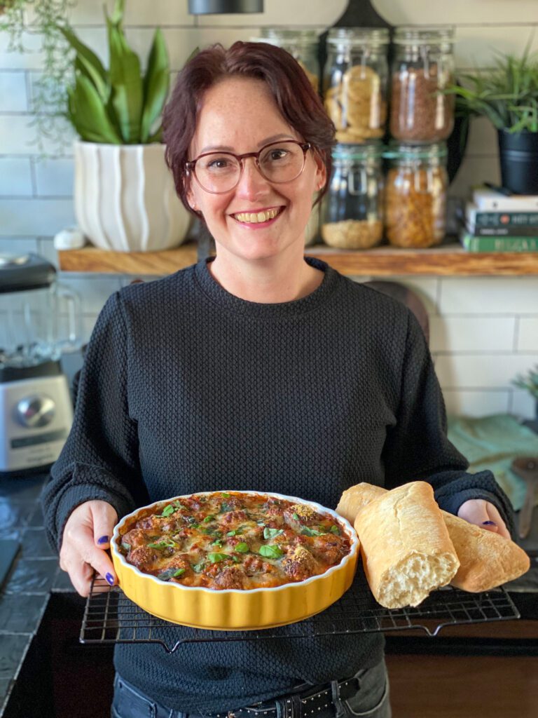 Italiaanse gehaktballetjes in tomatensaus ovenschotel