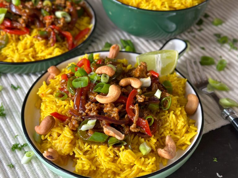 Aziatisch gehakt met kruidige rijst