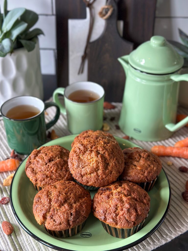 luchtige muffins met geraspte wortel