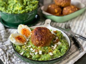 spinazie stamppot met feta gehaktbal