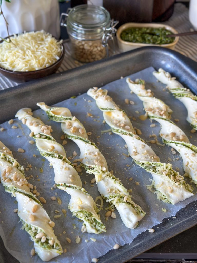 pesto twisters met citroen maken