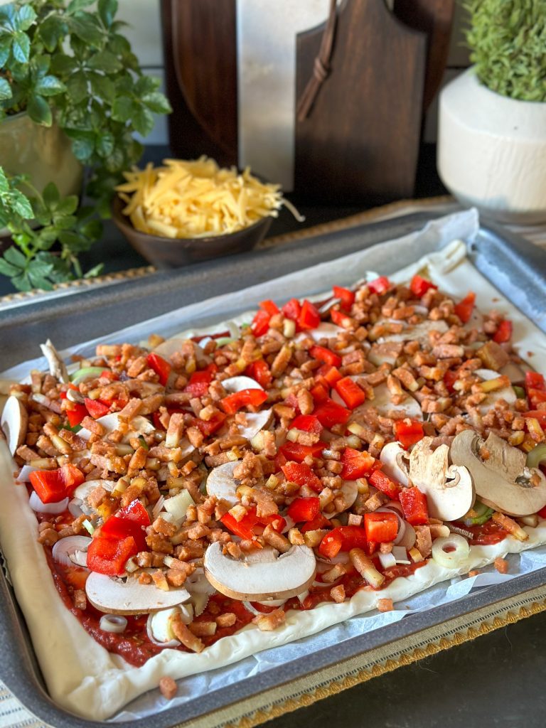 Plaattaart met prei en spekjes