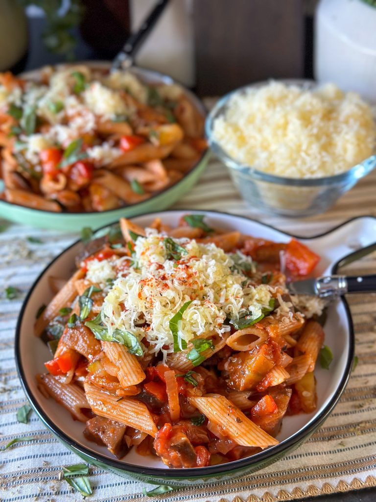 penne in tomatensaus met groenten 