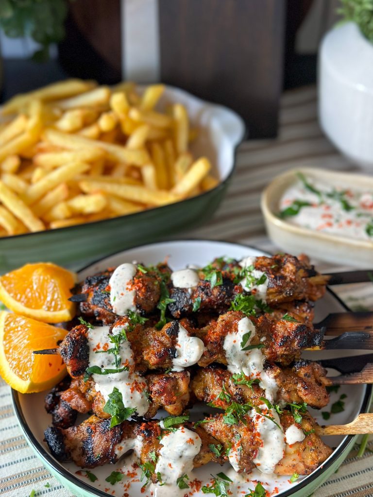 kipspiesjes met sinaasappel en sambal