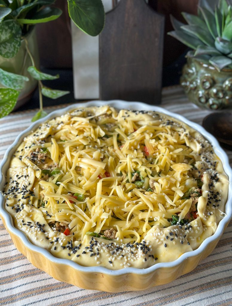 Hartige taart met andijvie en paprika