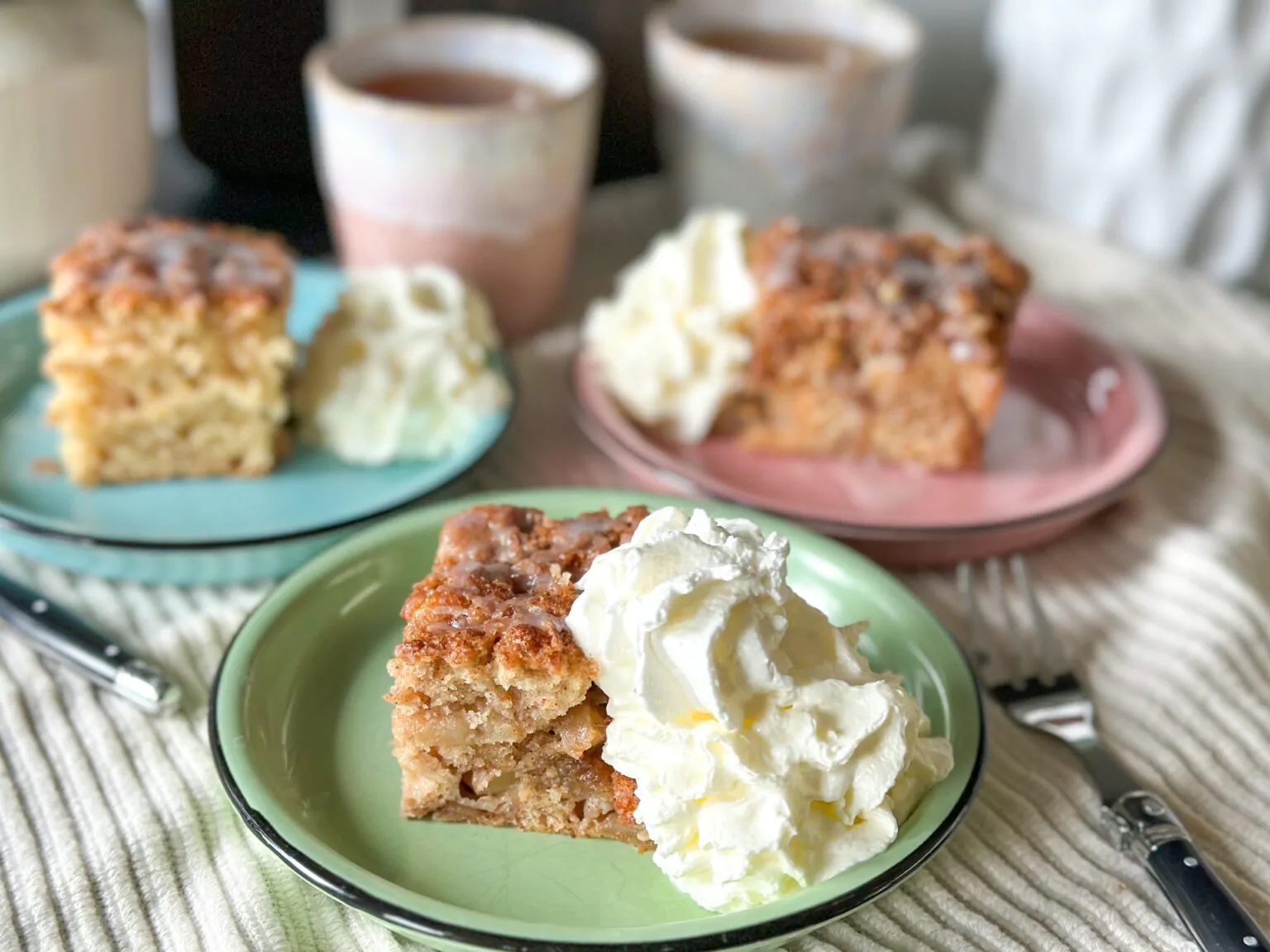 Appelcake met kaneel topping