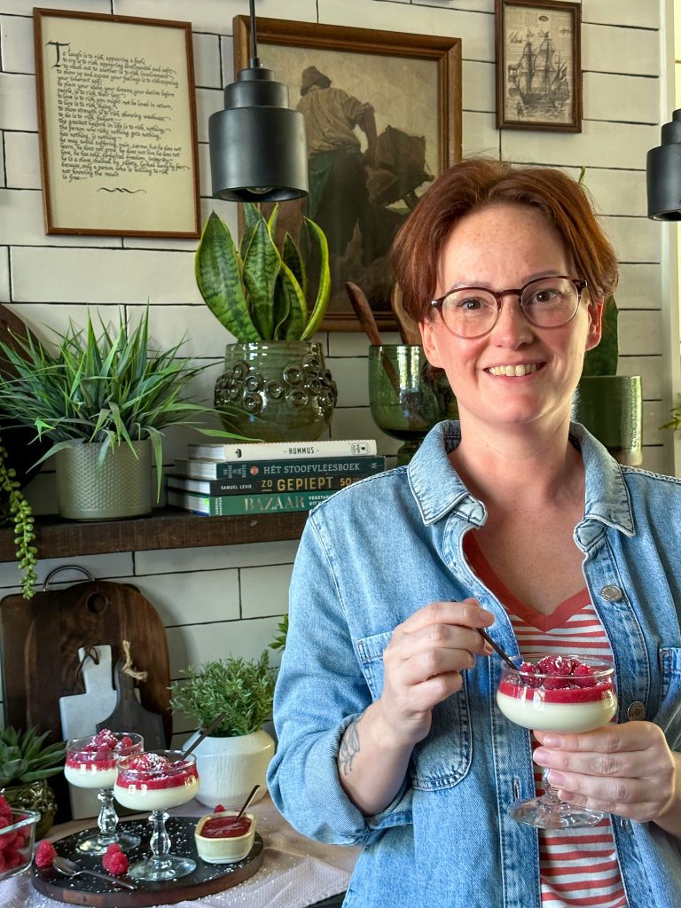 lactose vrije panna cotta met sojamelk en lactose vrije slagroom 